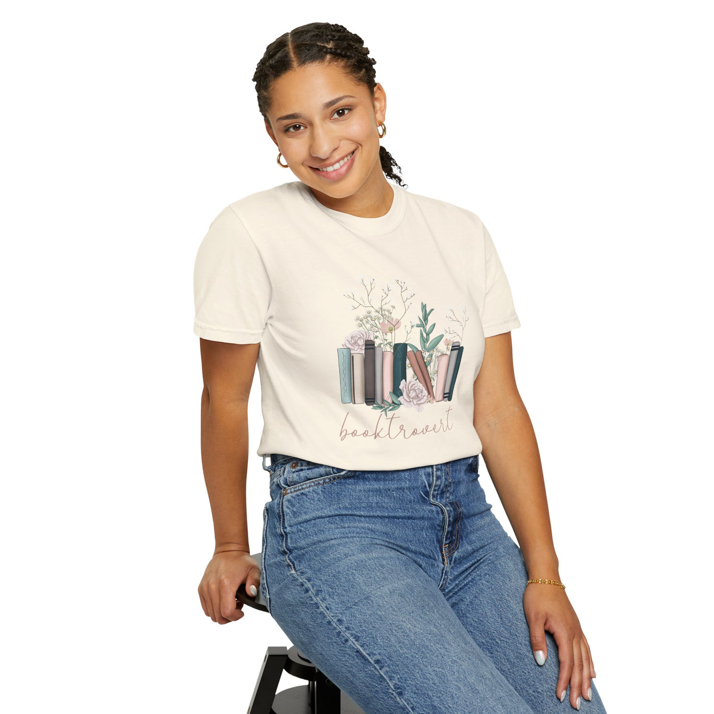 Booktrovert Graphic T-Shirt (Comfort Colors)