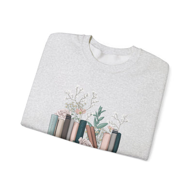 Booktrovert Sweatshirt (GILDAN)