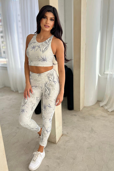 TROPICS LEGGINGS , LEGGINGS , it’sNOMB. The Label , ATHLEISURE, FLORAL, FLORAL PRINT, it's nomb, it's nomb the label, JESSICA NICKSON, LEGGING, LEGGINGS, LOUNGE WEAR, LOUNGEWEAR, MORGAN, MORGAN WILLETT, PALM PRINT, PANTS, PATTERN, PRINT, TROPICAL PRINT, TROPICS, WORK OUT, WORKOUT, YOGA , It's NOMB , itsnomb.com